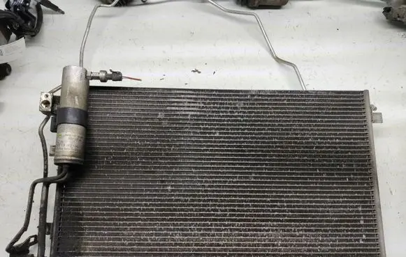 Nissan Qashqai+2 A/C cooling radiator (condenser) 995889UA