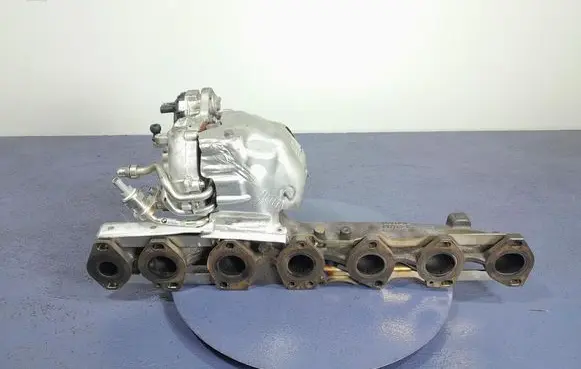 BMW X5 E53 Turbo system vacuum part 8596253