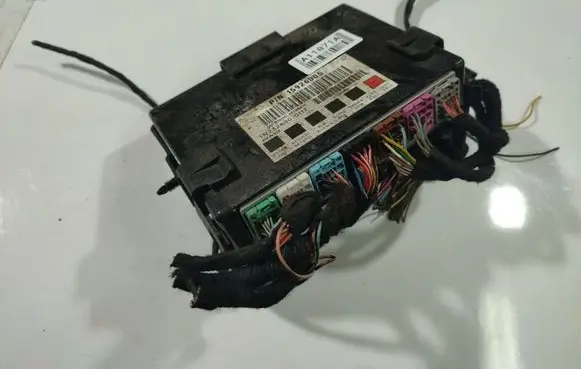 Chevrolet Captiva Comfort/convenience module 15926005