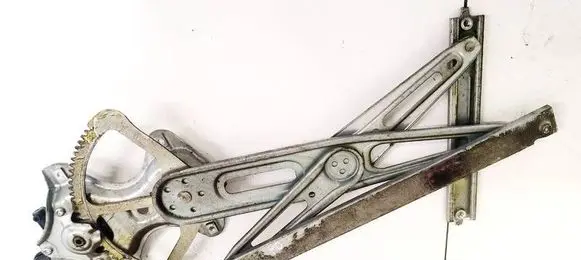 Toyota Auris 150 Sliding door window regulator with motor 