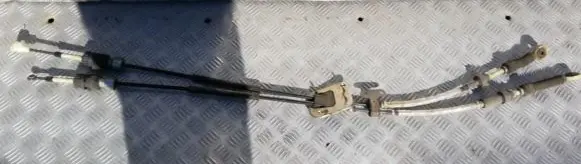 Honda CR-V Gear shift cable linkage