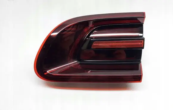 Porsche Macan (95B) Tailgate rear/tail lights 95B945094C
