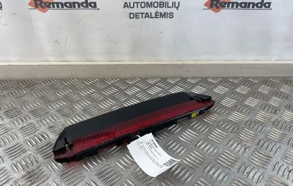 Volkswagen PASSAT B8 Third/center stoplight 3G5945087