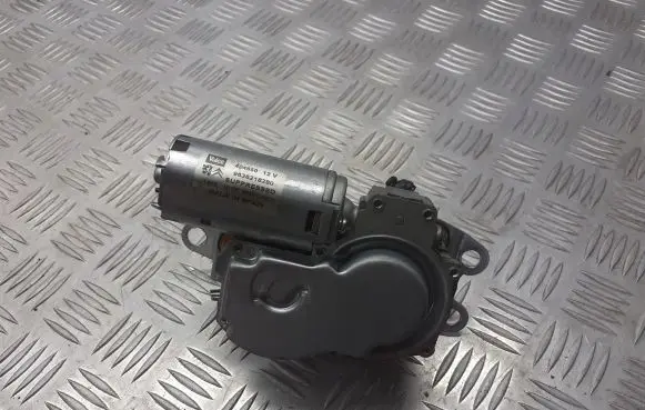 Citroen Xsara Wiper motor 9636218280