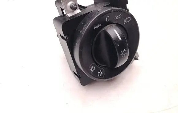 Mercedes-Benz Sprinter W906 Light switch A9065450404 767693