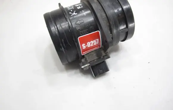 Audi A4 S4 B8 8K Mass air flow meter 06J906461D