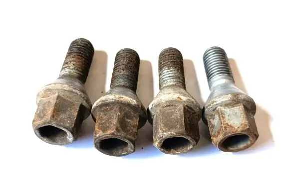 Renault Captur Nuts/bolts 