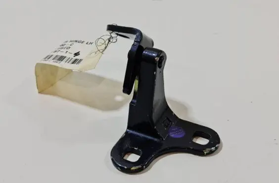 Tesla Model Y Rear door lower hinge 1497495-00-C 149749500C 1497495
