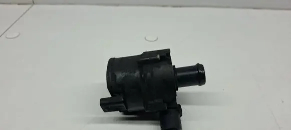 Skoda Superb B8 (3V) Electric auxiliary coolant/water pump 5G0965567