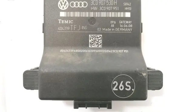 Volkswagen PASSAT B6 Gateway control module 3C0907530H 404339TF