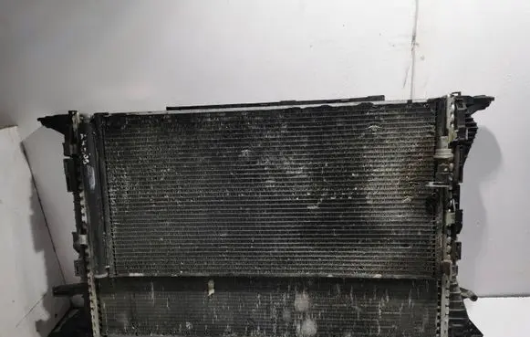 Audi A4 S4 B8 8K Coolant radiator 8K0121251