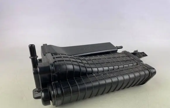 Volkswagen Golf VIII Active carbon filter fuel vapour canister 5WA201801
