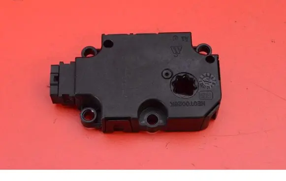 Audi A6 Allroad C7 Air flap motor/actuator CZ1139301640