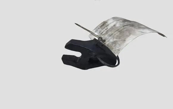 Volvo V40 Fuel Injector clamp holder