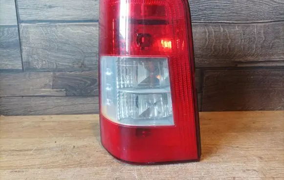 Citroen Berlingo Rear/tail lights 9657977080 9657976880