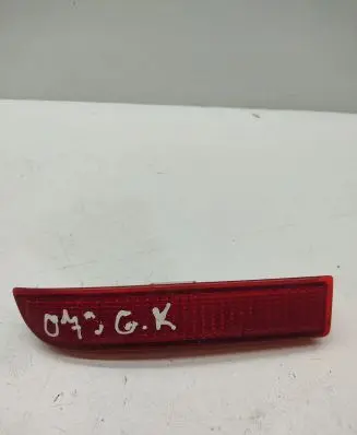 Toyota Avensis T270 Rear tail light reflector G67L