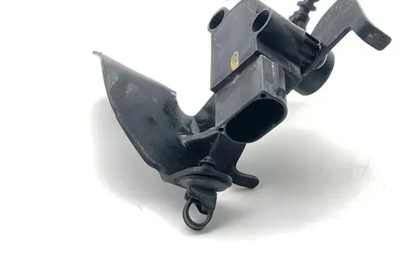Jaguar XJ X351 Air suspension front height level sensor AW933C280CB