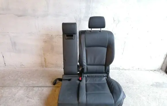 BMW 5 GT F07 Rear seat 