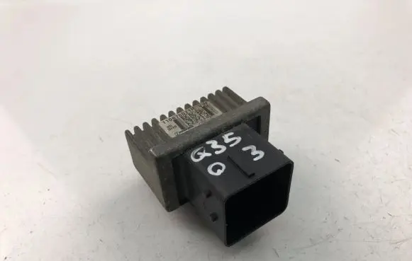 Renault Megane III Other relay 110678071R