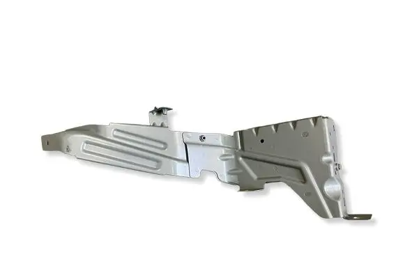 Volvo EX40 Fender mounting bracket 32348653