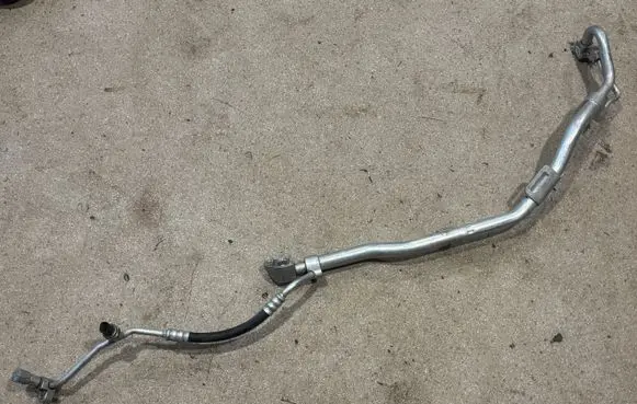 BMW 4 G22 G23 G24 G26 Air conditioning (A/C) pipe/hose 9395471