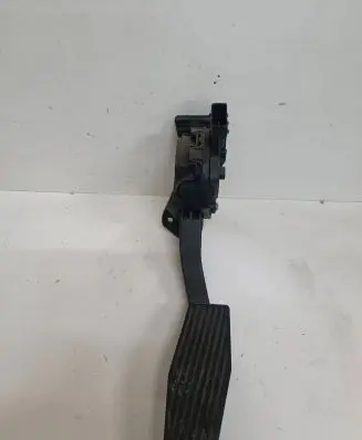 Opel Zafira C Accelerator throttle pedal 6PV00976511 13253781