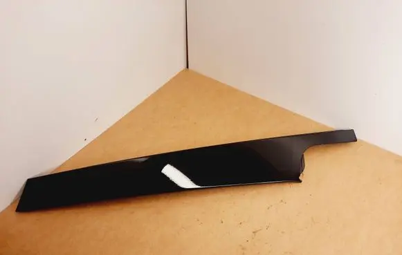 BMW X5 G05 Front door glass trim molding 7429388 19765810