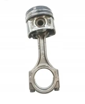 Toyota Avensis T250 Piston with connecting rod 86L78