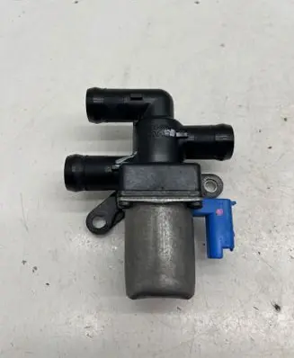 Renault Megane E-Tech Coolant heater control valve 212301538R 19221343B 45350001