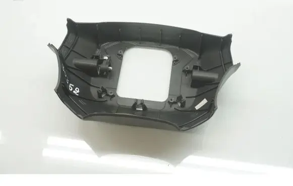 Ford Focus Steering wheel column trim