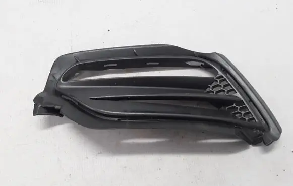 Volvo V60 Front bumper lower grill