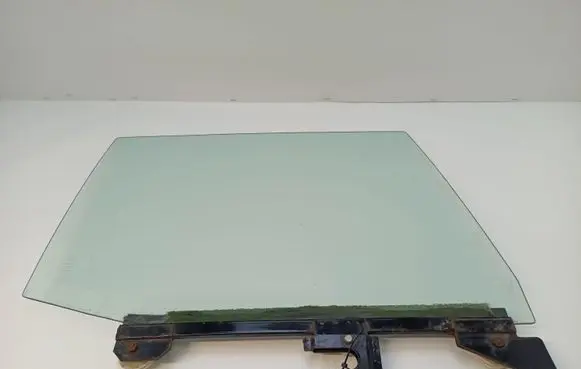 Rolls-Royce Silver Spirit Rear door window glass 