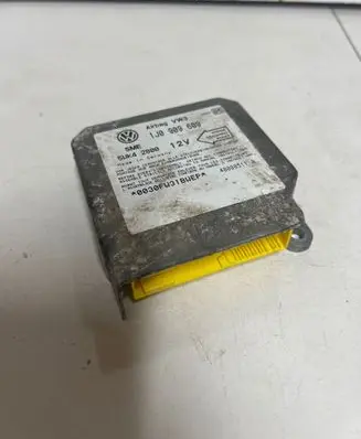 Volkswagen Golf IV Airbag control unit/module 1J0909609 40000511A 5WK42800