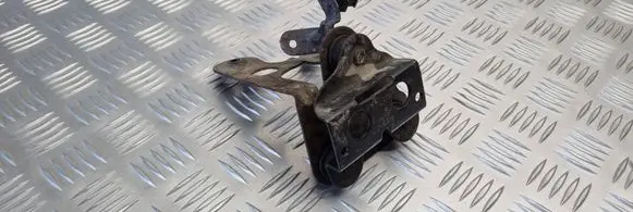 Skoda Octavia Mk2 (1Z) ABS pump bracket 1K0614235