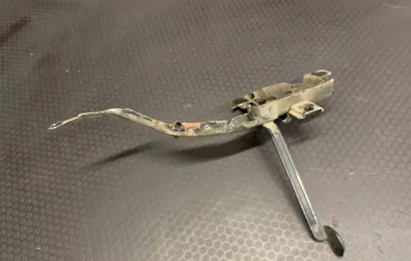 Hyundai Terracan Engine bonnet/hood lock/catch