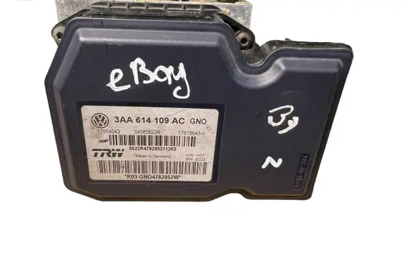 Volkswagen PASSAT B7 ABS Pump 3AA614109AC 17654043 54085622R