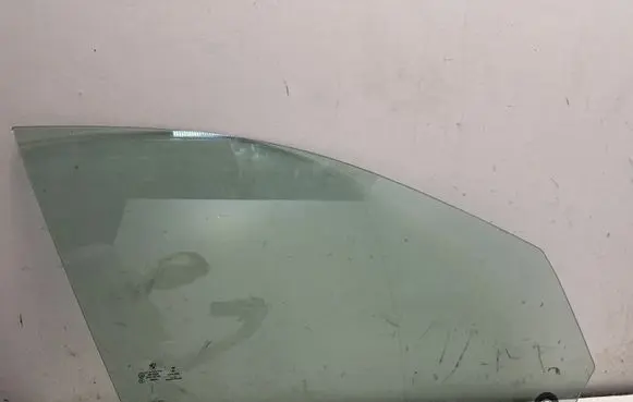 BMW 6 G32 Gran Turismo Front door window glass four-door 7379830