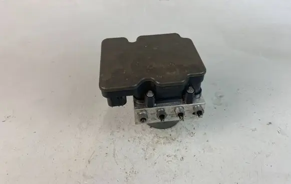 Jaguar XE ABS Pump HK83-14F447-CF HK83-14F447