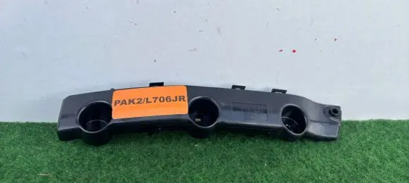 Nissan X-Trail T32 Front bumper mounting bracket 622234CL0A