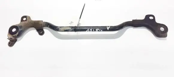 Subaru Legacy Engine mounting bracket