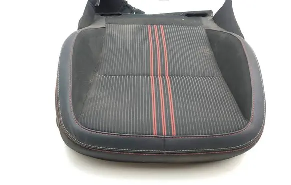 Renault Captur II Front passenger seat console base 