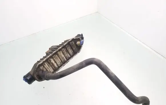 Engine oil radiator