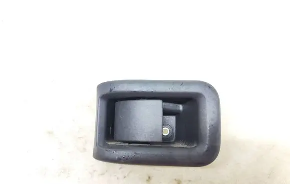 Volvo V70 Engine bonnet (hood) release handle 30779851
