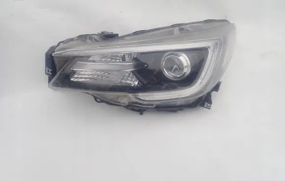 Subaru Outback (BS) Headlight/headlamp