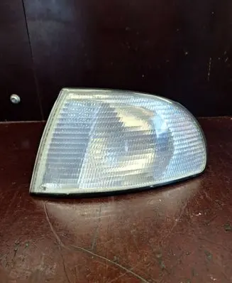 Front indicator light