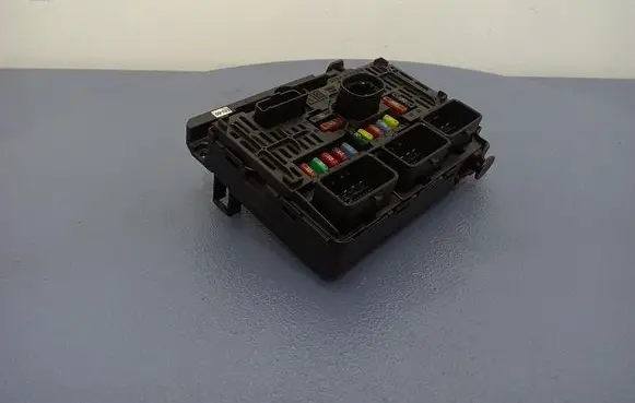 Peugeot 407 Fuse box set 9656086180