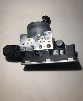Volvo XC60 ABS Pump 31423755 P31423755 31445917