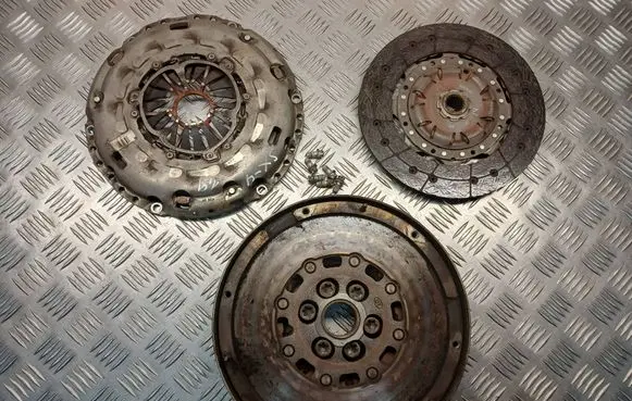 Suzuki SX4 Clutch set kit 55202376 9223223