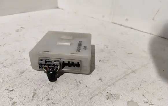 Nissan X-Trail T30 Other control units/modules 285508H715 2905