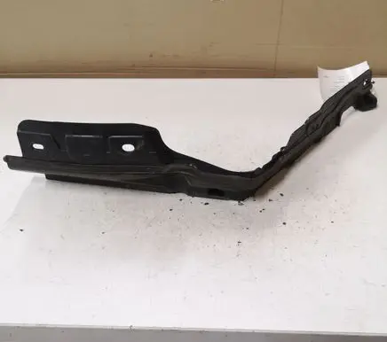 BMW 1 F20 F21 Other engine bay part 51757331241 15677210